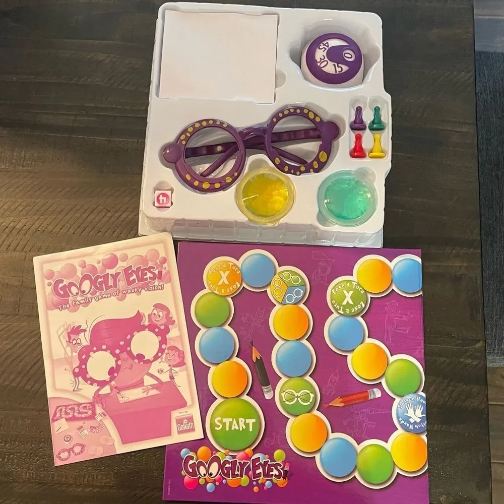 Googly Eyes Family Game by Goliath Ages 7+